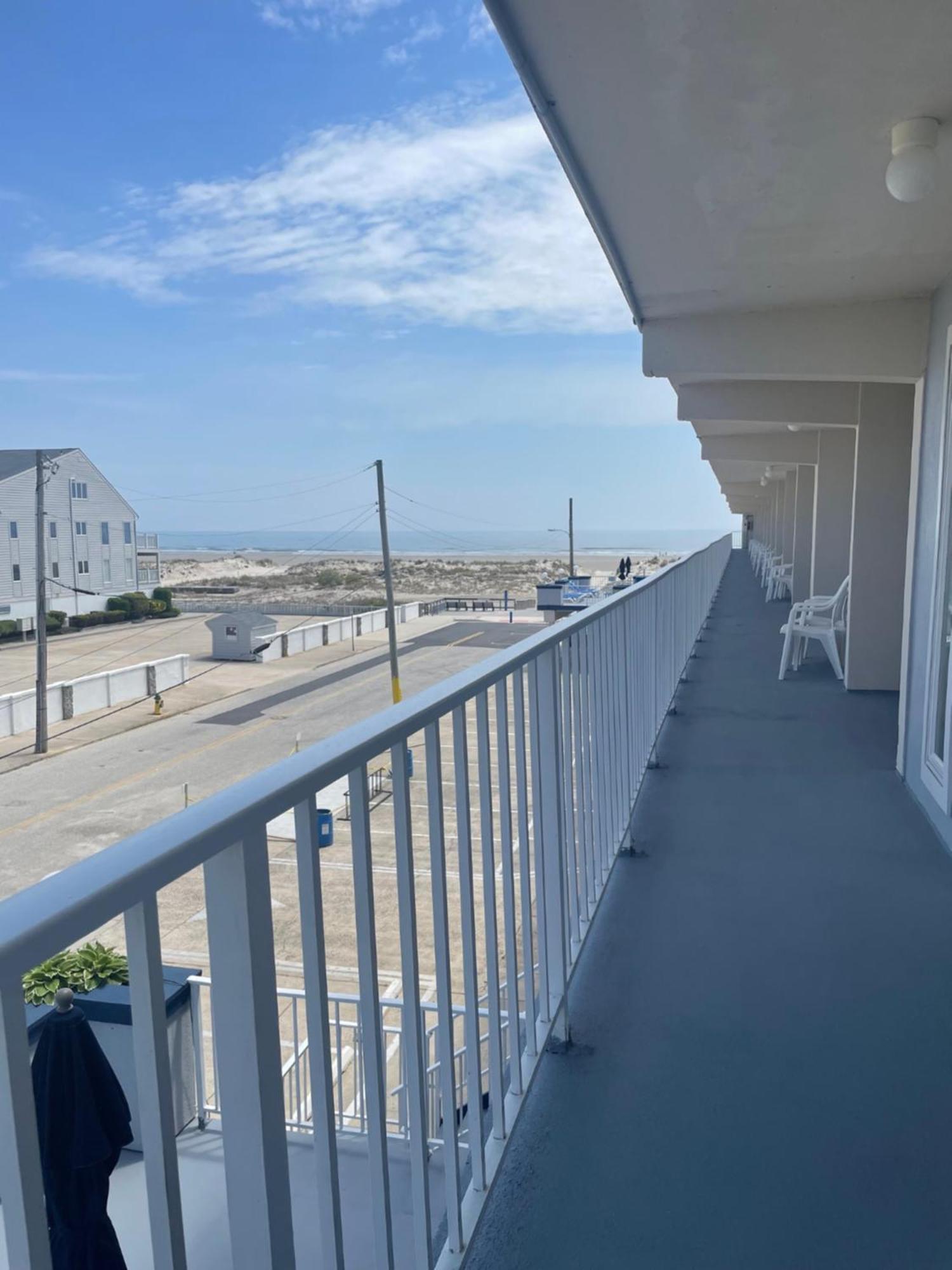 Acacia Beachfront Resort Wildwood Crest Bagian luar foto